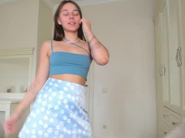 webcam girl eleonora_linn capture image #2563603