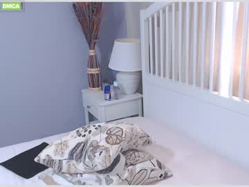 webcam girl sweetgirlandbigcock capture image #1689455
