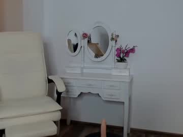 webcam girl i_am_sarahxxx capture image #3213704