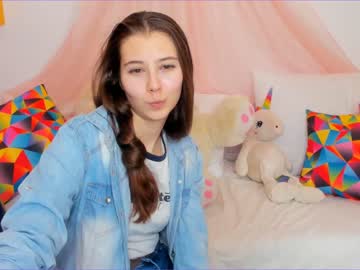 webcam girl carolineprise capture image #704281