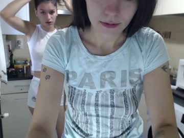 webcam couple maya_and_guests capture image #1880606