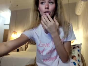webcam girl oksanafedorova capture image #2624423