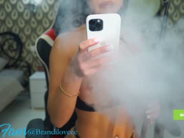 webcam girl brandiloveee capture image #995174
