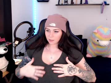 webcam girl bigtittedtattedlesbian capture image #2838654