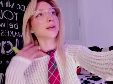 webcam girl mynameisnikki capture image #2892517