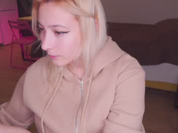 webcam girl aveksmr capture image #354755