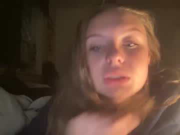 webcam girl heyitzhailey capture image #2404244