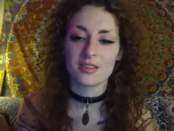 webcam girl pistachio__nut capture image #990890