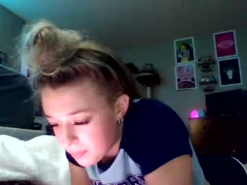 webcam girl carlydrake capture image #1808689