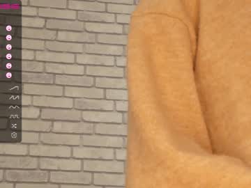 webcam girl carolynjacquelins capture image #3169829