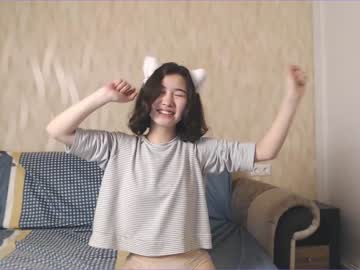 webcam girl kikicola capture image #1121336