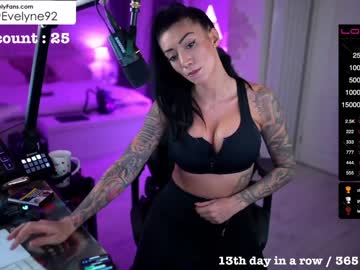 webcam girl evelyne92 capture image #2099868
