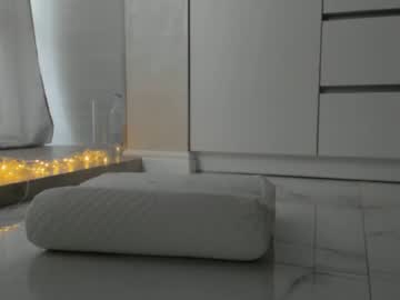 webcam girl meryfoxxx capture image #1105673