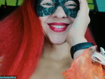 webcam girl aedanjustine capture image #459992