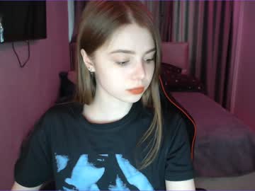 webcam girl tripleprinces capture image #1939761