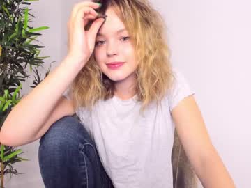 webcam girl dianaholiday capture image #3326576