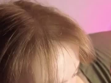 webcam girl lady_bird_ capture image #4093160