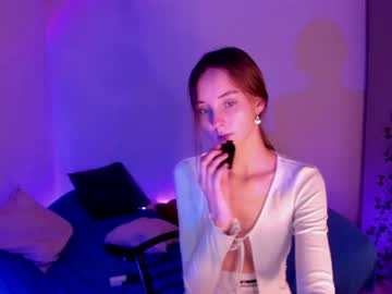 webcam girl golden_bag capture image #2525365