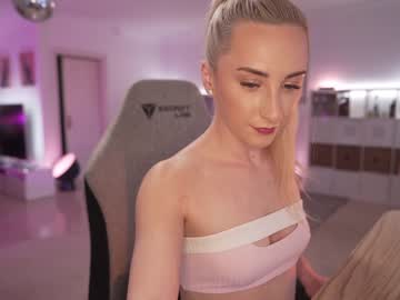 webcam girl hannahjames710 capture image #1521377