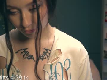 webcam girl ella_knockers capture image #1142524