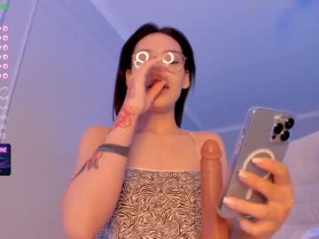 webcam girl aerri_lee capture image #2489940