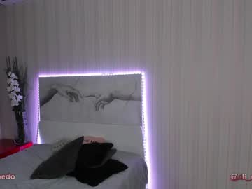 webcam girl lili_and_niki capture image #3025486
