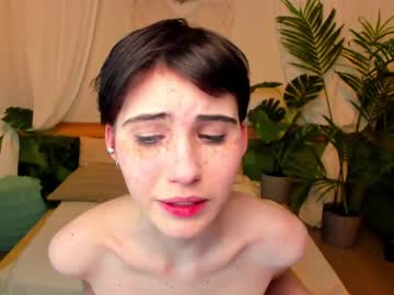 webcam girl helenblash capture image #3493790