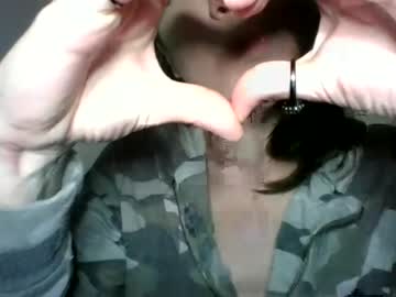 webcam girl ilovelucylola capture image #1453140