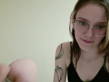 webcam couple liya_still capture image #4019922