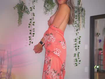 webcam girl sunniedayz capture image #2655057
