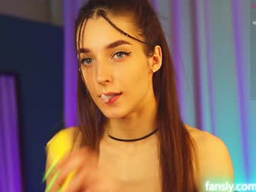webcam girl angels_kiss capture image #1785512