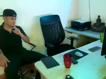 webcam man tommy_jhonn capture image #2468077