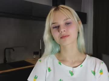 webcam girl oraflood capture image #4010284