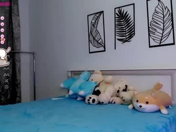 webcam girl small_blondee capture image #3323433