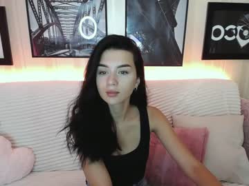 webcam girl zara_larison capture image #2557695