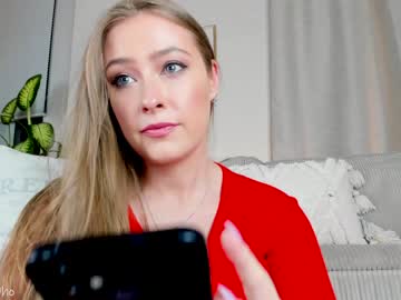 webcam girl x_lily_x capture image #2467701