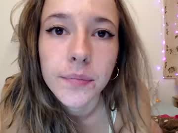 webcam girl brookepeeksxx capture image #2396949