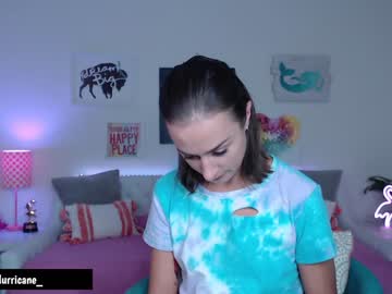 webcam girl holihurricane capture image #2690963
