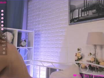 webcam girl w0wgirls capture image #2627563