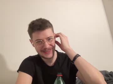 webcam man ironthud capture image #3771959