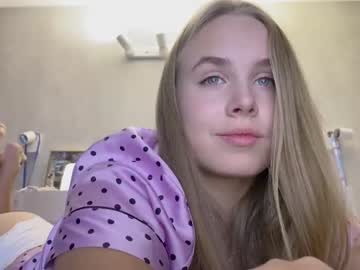 webcam girl gosssip capture image #3333804
