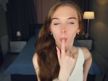 webcam girl cathrynchapel capture image #4034620