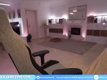 webcam girl hannahjames710 capture image #1564828