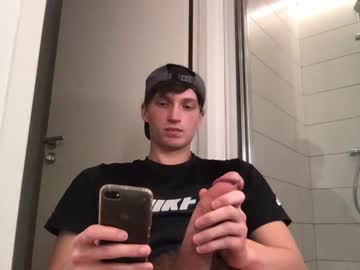 webcam man jameshark777 capture image #3089025