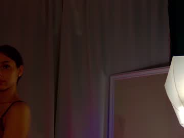 webcam girl kiska_kiss capture image #2689086
