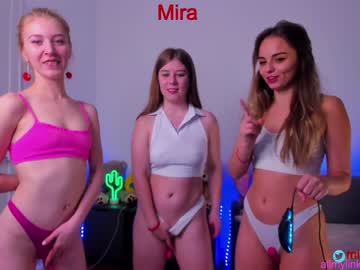 webcam girl misss_vikki capture image #2796352