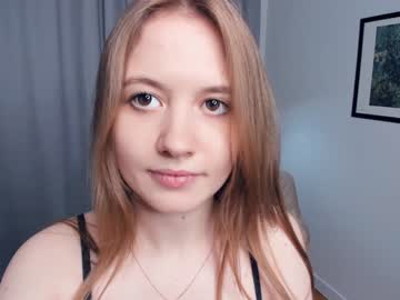 webcam girl kati_more capture image #3973607
