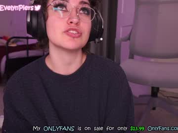 webcam girl evelynpiers capture image #2217158