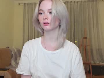 webcam girl yuppiyulia capture image #38264