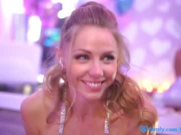 webcam girl eva_fashionista capture image #3006454